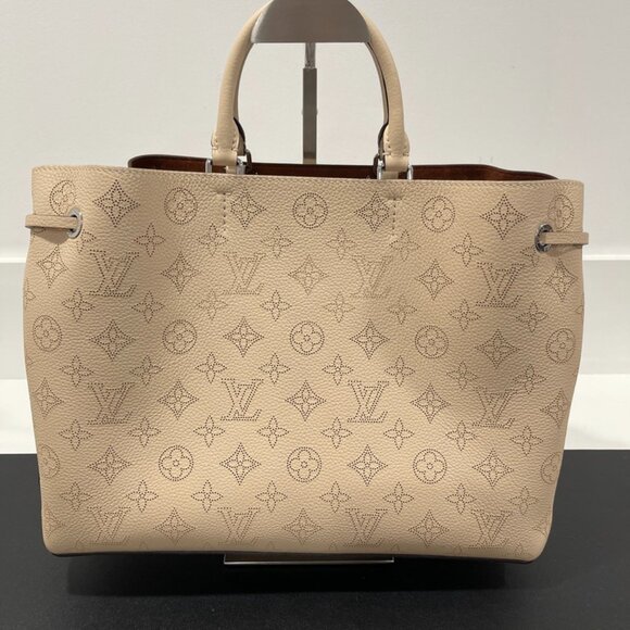 Louis Vuitton Monogram Mahina Bella Tote (JB1294) - Picture 2 of 14